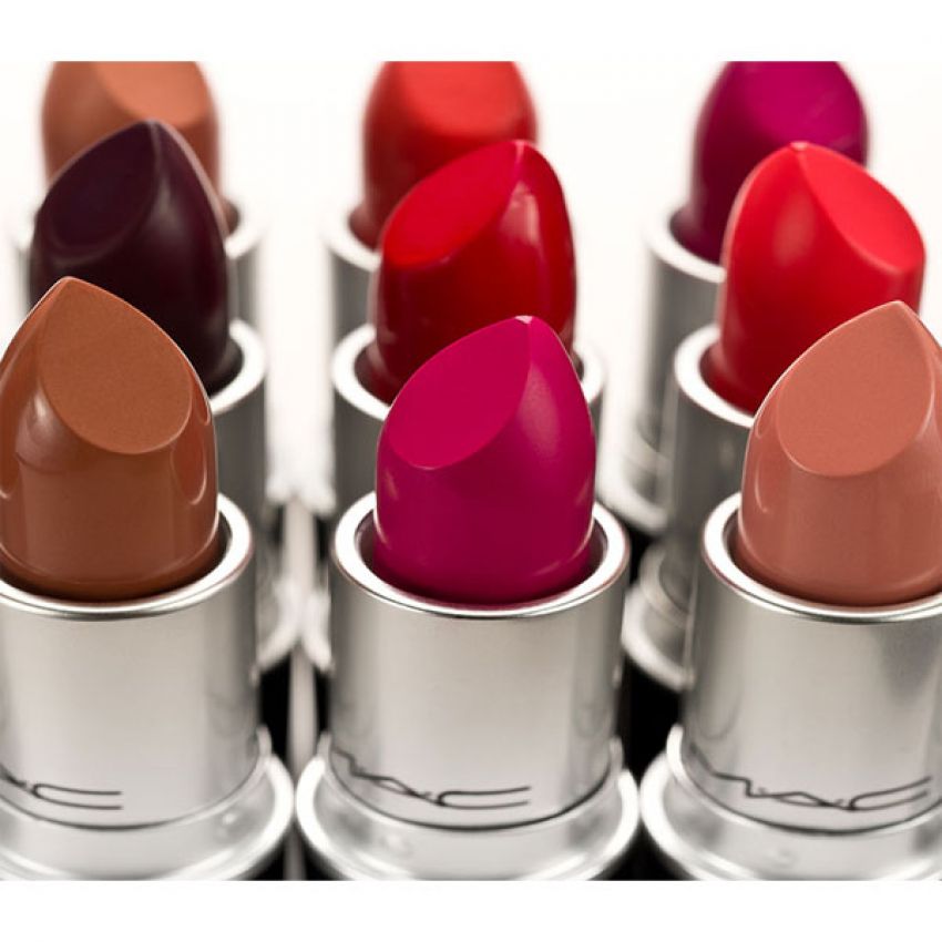 1 Set of 6 Mac Matte Lipsticks Set in Pakistan